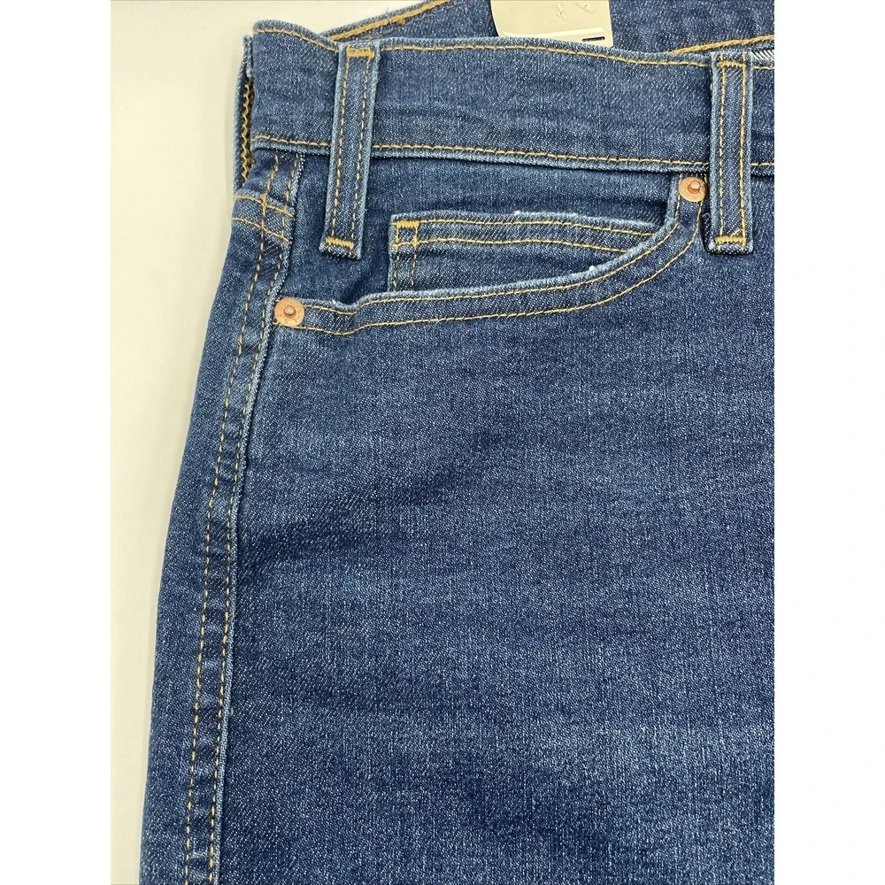 N/A signature levi